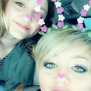 Meet your Posher, Zoe